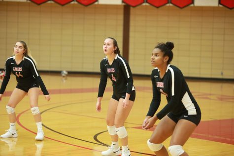 With struggles during a pandemic, the Laker’s Volleyball team suffers from a harder season