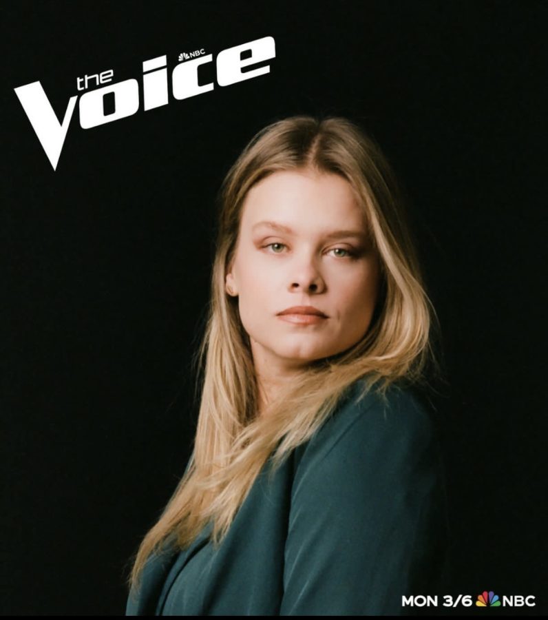  Allie Keck, a Neoga, Illinois native and LLC Alumna starred on season 23 of The Voice. Photo via @alliekeckmusic on Instagram.​​