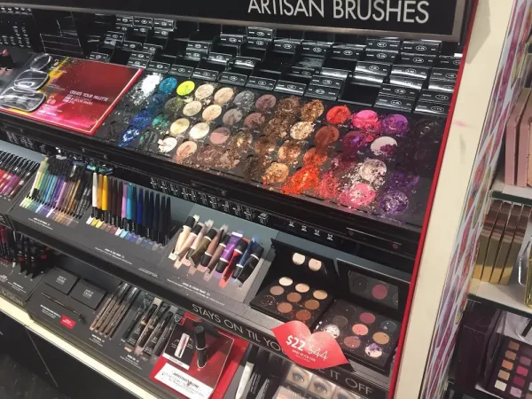 A child in Sephora has destroyed an estimate of $1000 worth of makeup on display. Photo by Extraordinary life makeup artistry via Facebook.
