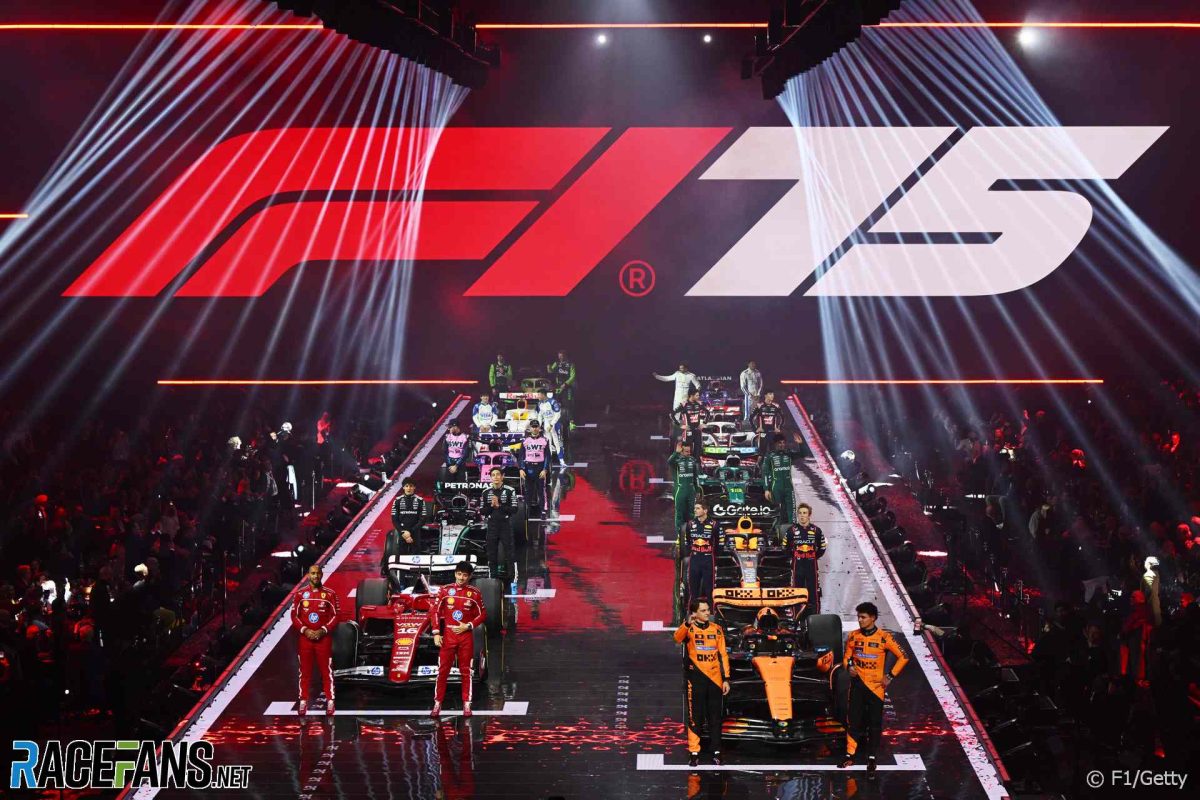 F1 75  Which tribute will win for their team?